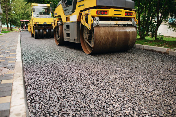 Best Residential Paver Driveway  in Waynesboro, TN